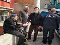 Abdullah Dededen Duygulandıran Bağış