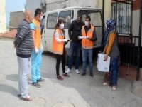 Kuşadası Belediyesi’nden 9 Günde 5 Bin Koli Yardım