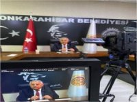 Başkan Zeybek Birinci Yılını Sosyal Medya Üzerinden Canlı Olarak Değerlendirdi