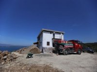 Aliağa’da Orman Yangınlarıyla Mücadele İçin Yapılan Ekip Binasında Son Rötuşlar