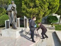 Selendi’de Çelenk Sunumu Yapıldı