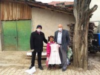 Hisarcık’ta 3 Yetim Öğrenciye 23 Nisan Ziyareti