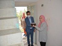 Selendi Kaymakamlığından 23 Nisan Doğumlulara Doğum Günü Kutlaması