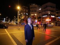 Başkan Oktay, Atatürk Anıtı Önünde İstiklal Marşı’nı Tek Başına Okudu