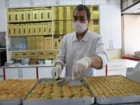 Uşak’ta Tatlıcı Esnafı Ramazan Ayı Satışlarından Umutlu