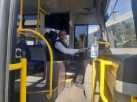 Aydın’da Şehiriçi Özel Halk Otobüslerine El Dezenfektanı Dağıtıldı