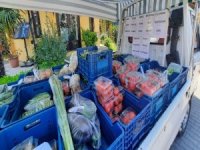 Marmaris’te Seyyar Manavlar İş Başında