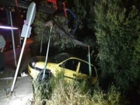 Dur İhtarına Uymayan Alkollü Sürücü Şarampole Uçtu