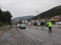 Kuşadası’nda Aranan 2 Kişi Yakalandı