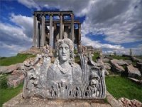 Aizanoi Antik Kenti Ziyaret Yasağı Uzatıldı