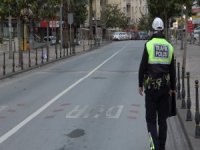 Denizli’de Vatandaşlar Sokağa Çıkma Kısıtlamasına Riayet Ediyor