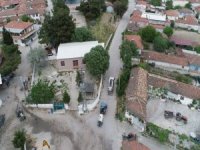 Akhisar’da Tüm Sokaklar Ve Karantina Bölgeleri Dezenfekte Ediliyor