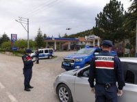 Jandarma Trafik Ekipleri Ve Trafik Polislerinden "Trafik Haftası" Uygulaması