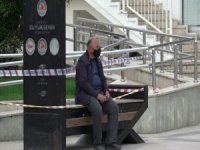 Sokakta Vatandaşlar Sosyal Mesafeyi Hiçe Saydılar