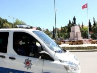 Muğla’da Yarın Sokağa Çıkacak Yaşlılar Anonsla Uyarılıyor