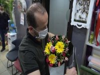 Çiçekçilerin Anneler Günü’ndeki Yoğun Mesaisi Kısıtlama Da Dinlemedi