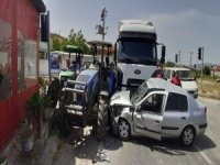 Bafa’da Zincirleme Trafik Kazası: 2 Yaralı