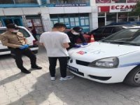 Maskesiz Dolaşan 18 Kişi Para Cezası