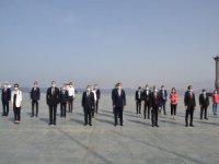 İzmir’de 19 Mayıs’ın 101. Yılına Sosyal Mesafeli Kutlama