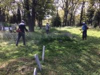 Bayram Öncesi Mezarlıklar Temizleniyor