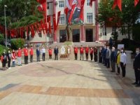 Covid-19 Tedbirleri Kapsamında Maskeli Ve Sosyal Mesafeli 19 Mayıs Kutlaması