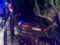 Kontrolden Çıkan Araç Şarampole Devrildi