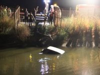 Kanala Düşen Otomobilin Sürücüsü Buhar Oldu