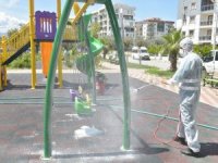 Çiğli’deki Parklarda Dezenfeksiyon Çalışmaları Yoğunlaştı