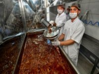 İzmir Büyükşehir Belediyesinden Hem Üreticiye Hem İzmirliye Destek