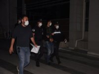 İzmir’de Çok Sayıda Suçtan Aranan 2 Kişi Yakalandı