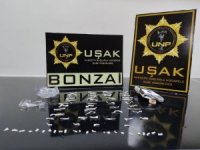 Uşak’taki Uyuşturucu Operasyonu: 2 Zanlıdan 1’i Tutuklandı