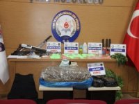 İzmir’deki Dev Uyuşturucu Çetesi Operasyonuna 800 Polis Katıldı