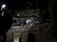 Eşinin Mezarı Başında Silahla Vurulmuş Halde Bulundu