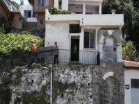 İkiçeşmelik’te Yıkımlar Başladı