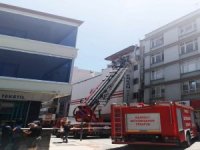Çatı Katında Çıkan Yangın Paniğe Neden Oldu