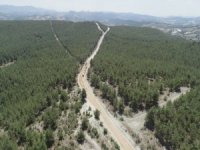 Gördes’e Ulaşımı Kolaylaştıracak Yolda Çalışmalar Devam Ediyor