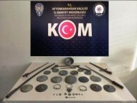 Ellerindeki Tarihi Eserleri Satmaya Çalışırken Yakalandılar