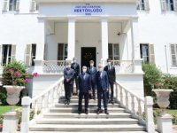 İzmir Valisi Yavuz Selim Köşger, Eü’yü Ziyaret Etti