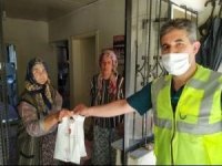 Cumhurbaşkanlığının Hediyeleri Gördes’teki 65 Yaş Ve Üstü Vatandaşlara Ulaştırıldı