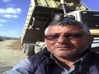 Kestiği Ağacın Altında Kalarak Can Verdi