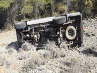 Datça’da Kamyonet Uçuruma Devrildi: 2 Yaralı