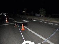 Traktör, Otomobil Ve Hafif Ticari Aracın Karıştığı Kazada 1 Kişi Öldü