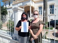 Müslüman Değiller Ama Niçin İmza Topladıklarını Duyunca Çok Şaşıracaksınız