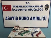 Çatı Katında Kumar Oynayan 11 Kişiye 13 Bin 500 Tl Para Cezası