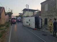 İşçi Minibüsü İle Otomobil Çarpıştı: 1 Ölü, 6 Yaralı