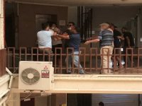Noterde Anlaşamayan Taraflar Tekmeli Yumruklu Kavga Etti
