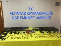 Kütahya’da Kaçak Silah Operasyonu: 2 Gözaltı