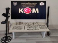 Mezar Taşını Dahi Çalan Define Avcılarına Polis Operasyonu