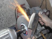 Bıçakçılarda Her Geçen Gün Yoğunluk Artıyor