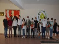 Kaymakam Arısoy Lgs’de Dereceye Giren Öğrencileri Ağırladı